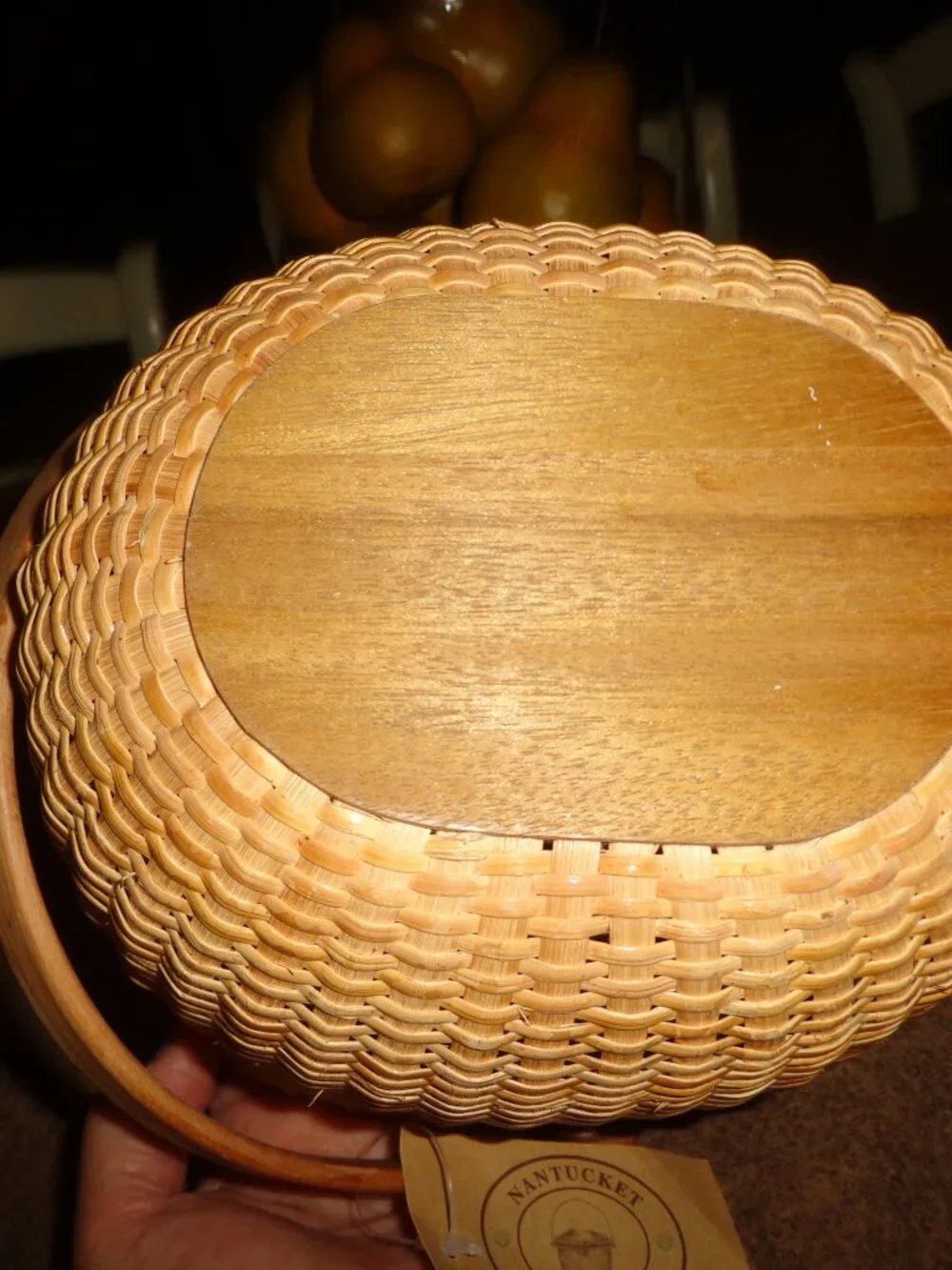 NEW Handcrafted NANTUCKET Oval Handled Basket  Handle & Bottom